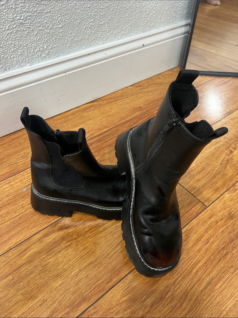 Zara Black Kids Chelsea Zip Boots with Lug Sole